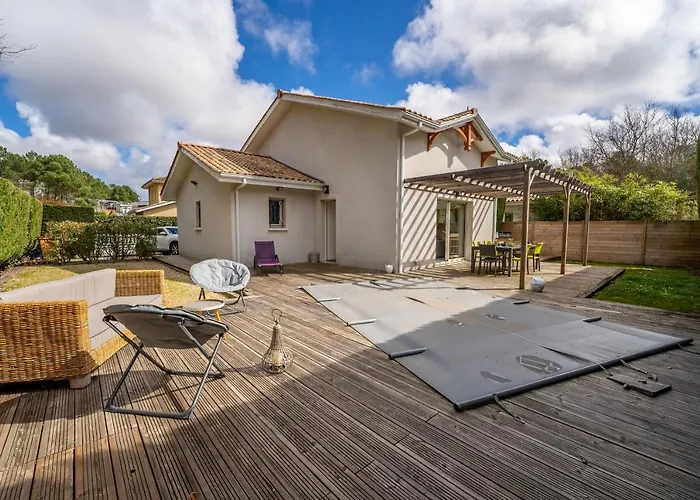 La Perliere - Avec Piscine Proche Du Golf Feriehus *