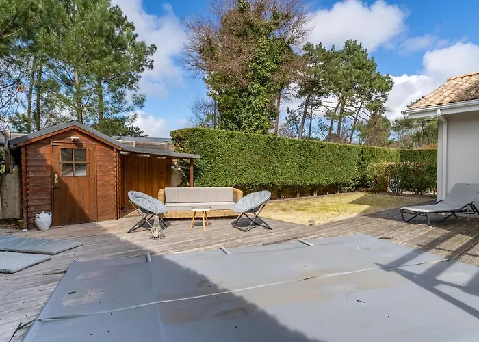 Feriehus La Perliere - Avec Piscine Proche Du Golf