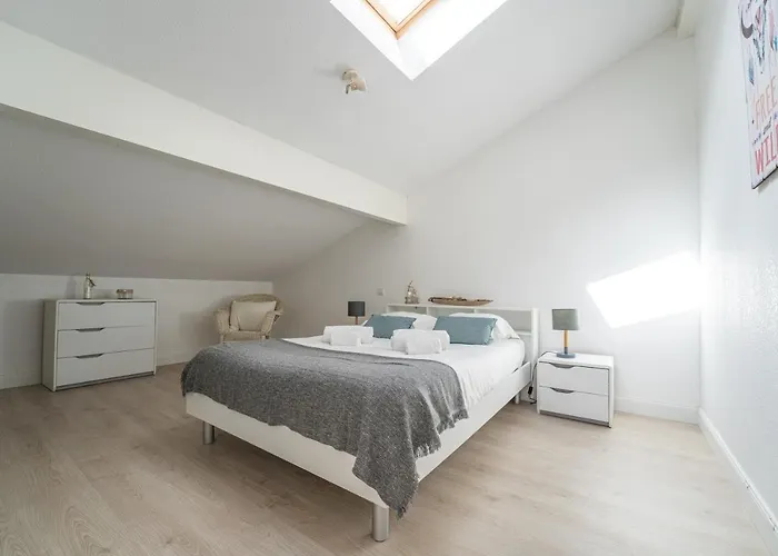 Feriehus La Perliere - Avec Piscine Proche Du Golf